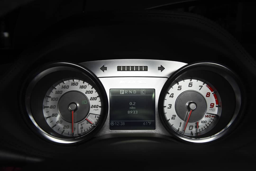 2011 Mercedes-Benz SLS AMG — photo 17