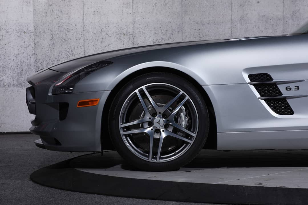 2011 Mercedes-Benz SLS AMG — photo 26