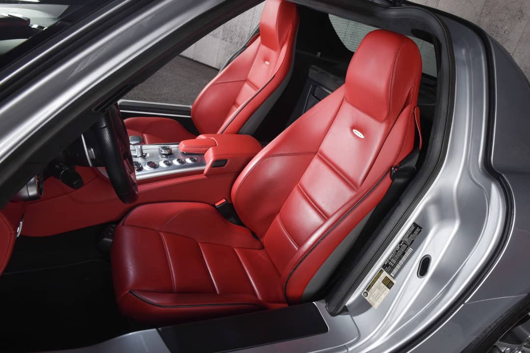 2011 Mercedes-Benz SLS AMG — photo 4