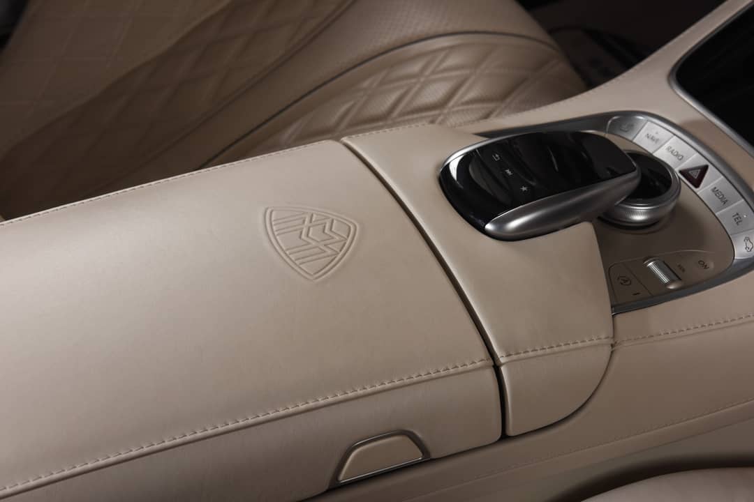 2017 Mercedes-Benz S-Class Maybach S650 — photo 8