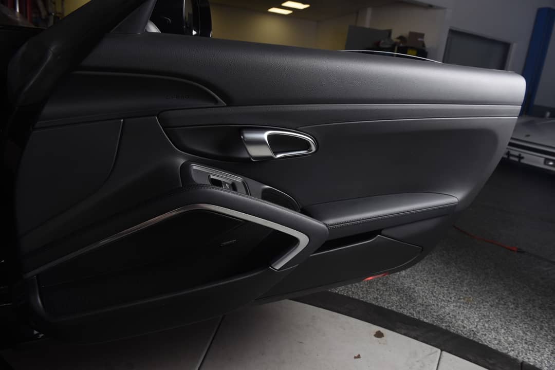 2014 Porsche 911 Carrera S — photo 26