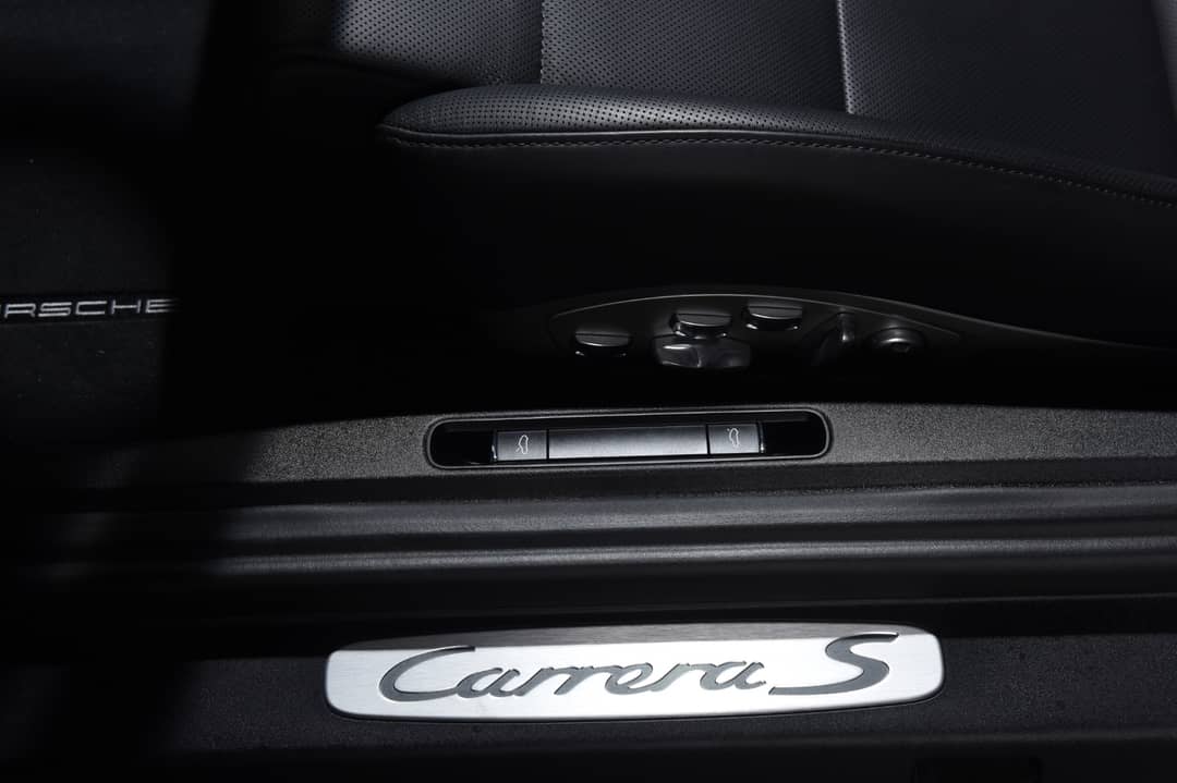 2014 Porsche 911 Carrera S — photo 28