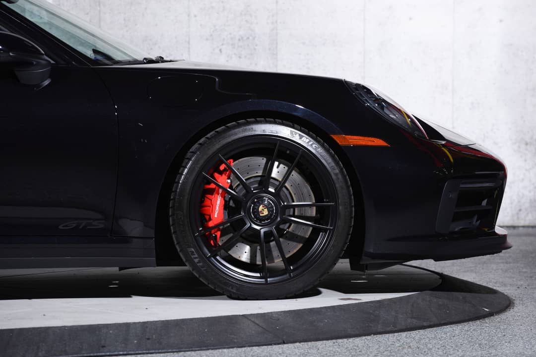 2024 Porsche 911 Carrera GTS — photo 13