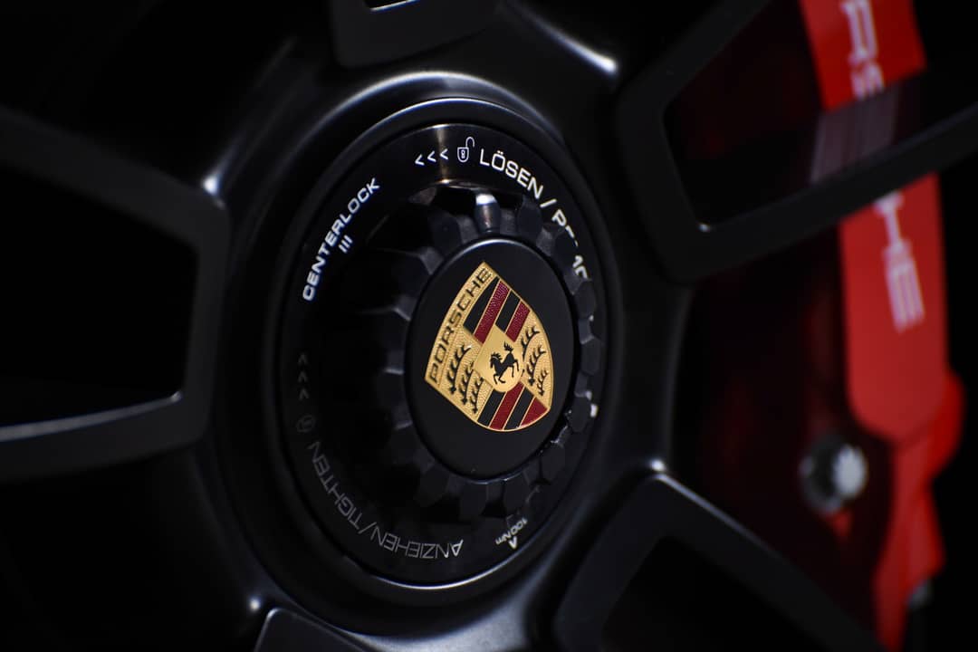 2024 Porsche 911 Carrera GTS — photo 17