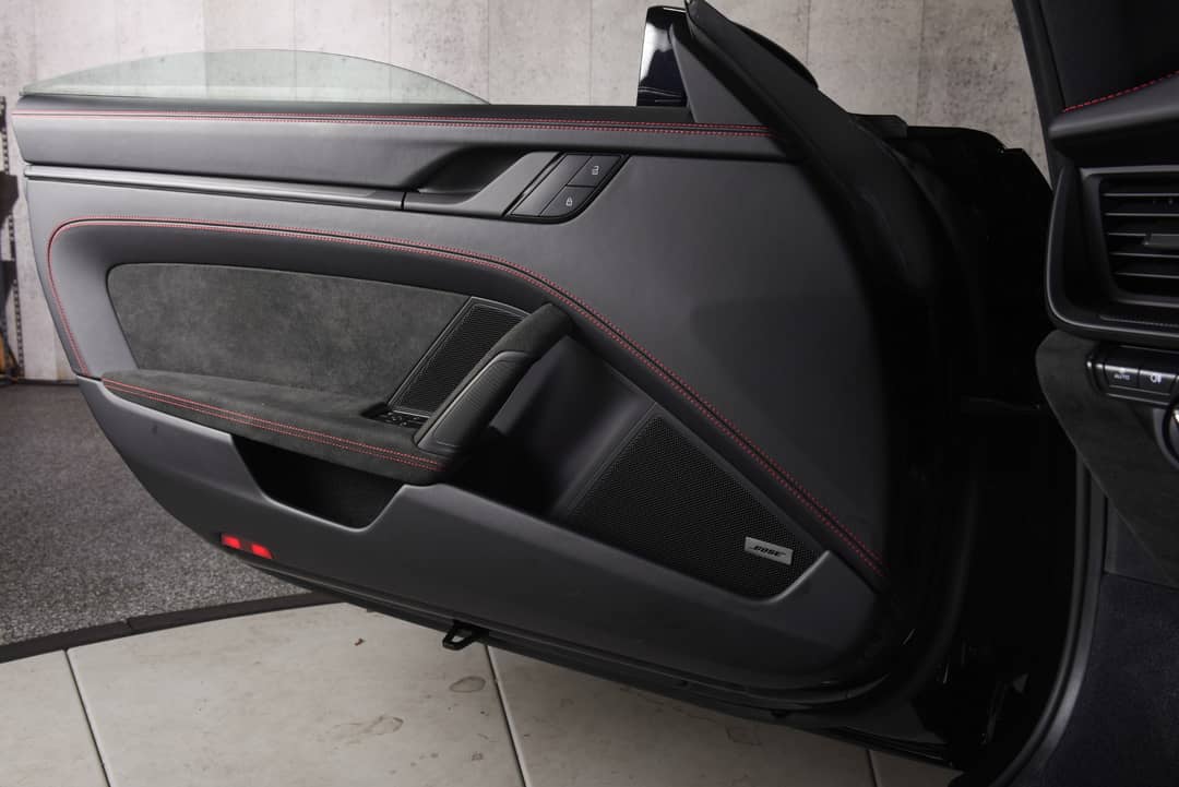 2024 Porsche 911 Carrera GTS — photo 26