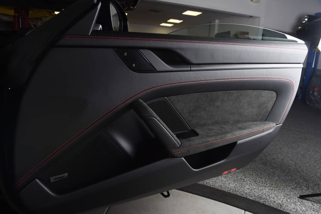 2024 Porsche 911 Carrera GTS — photo 27