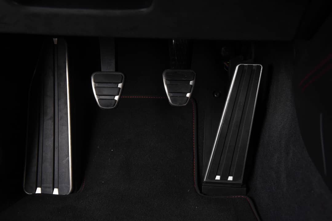 2024 Porsche 911 Carrera GTS — photo 29