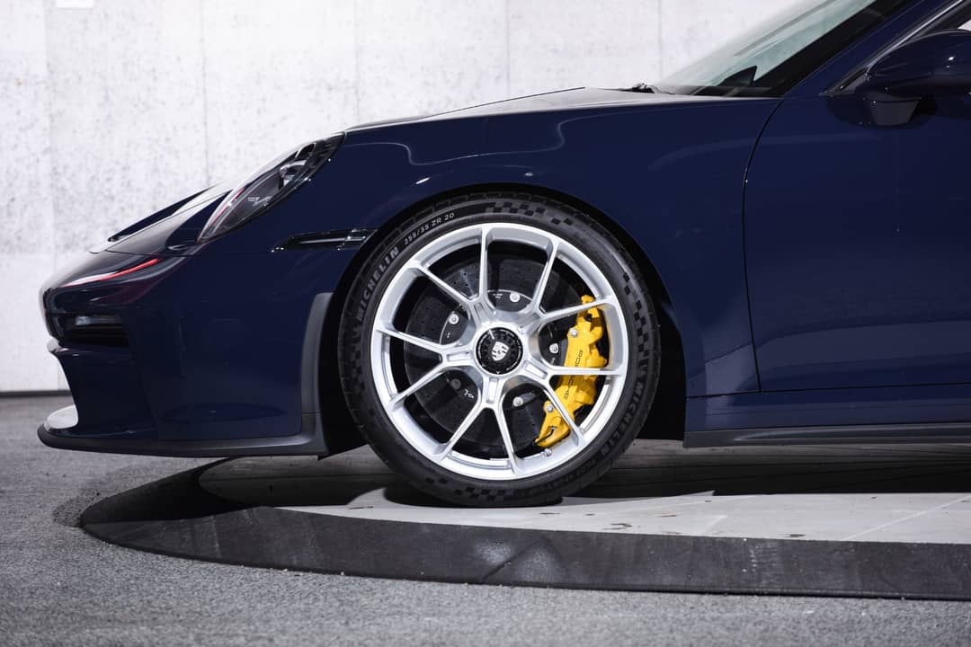2022 Porsche 911 GT3 Touring — photo 11