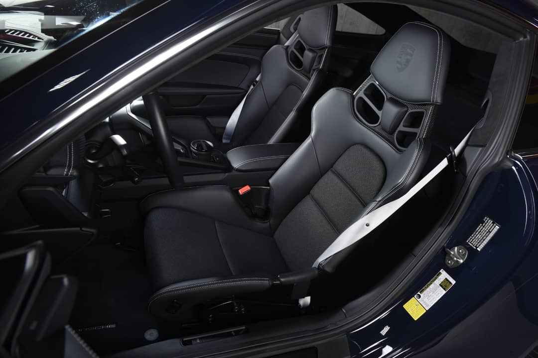 2022 Porsche 911 GT3 Touring — photo 16