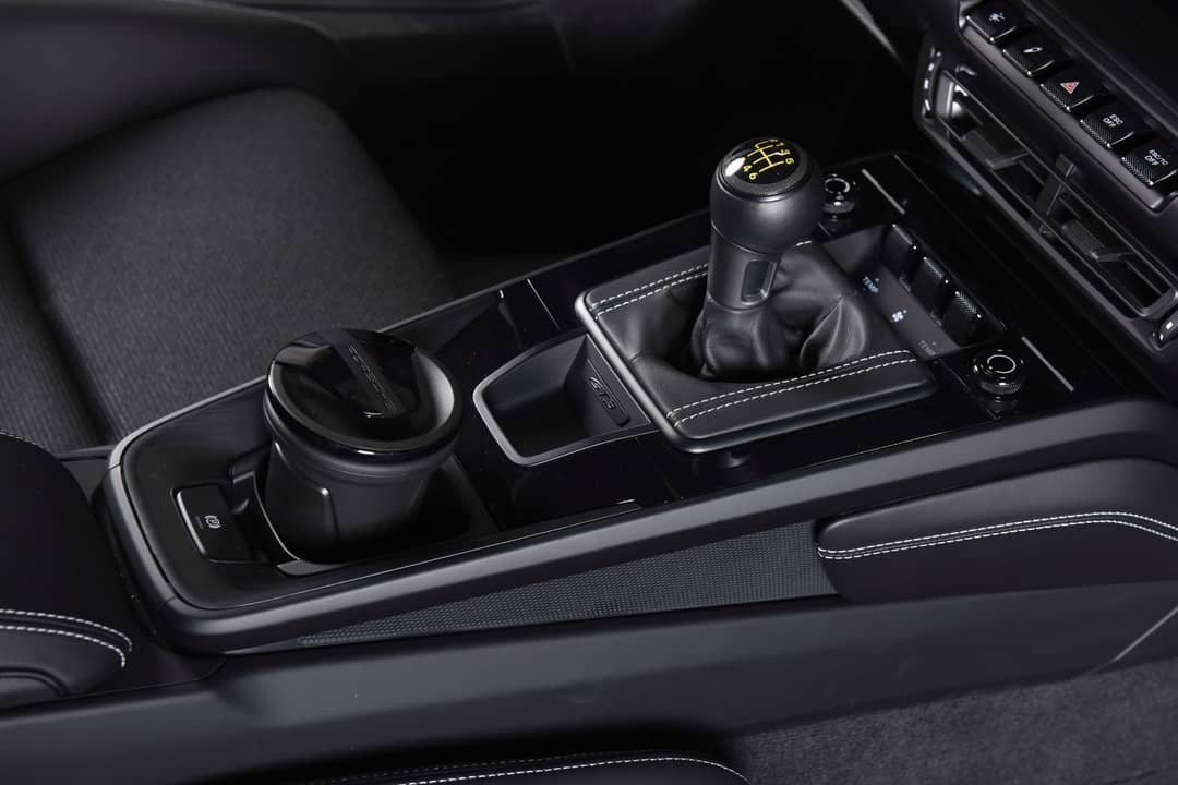2022 Porsche 911 GT3 Touring — photo 18