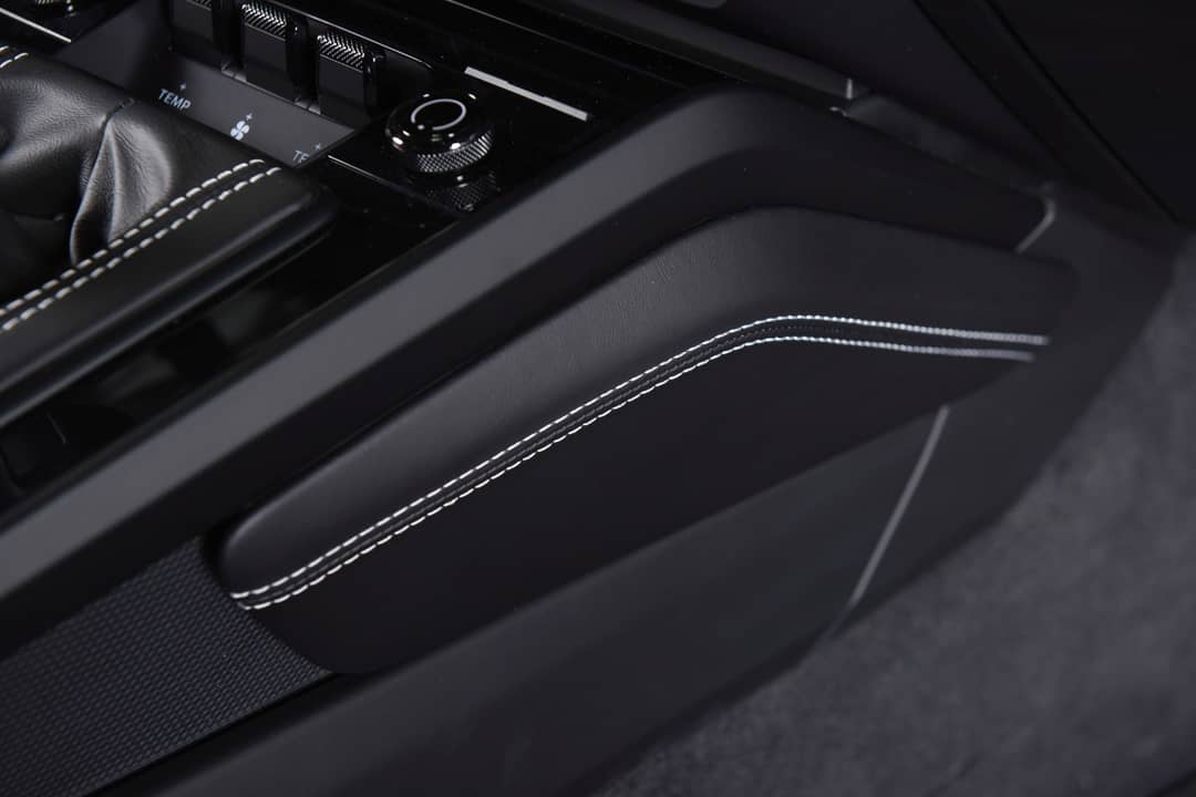 2022 Porsche 911 GT3 Touring — photo 24