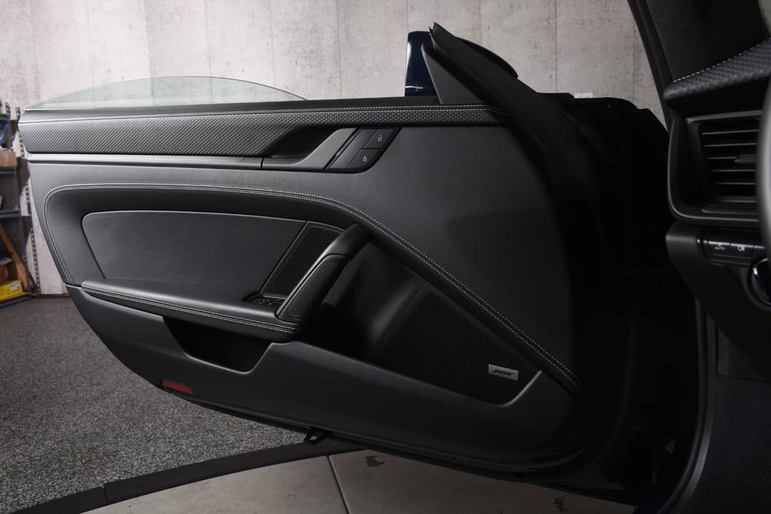 2022 Porsche 911 GT3 Touring — photo 28