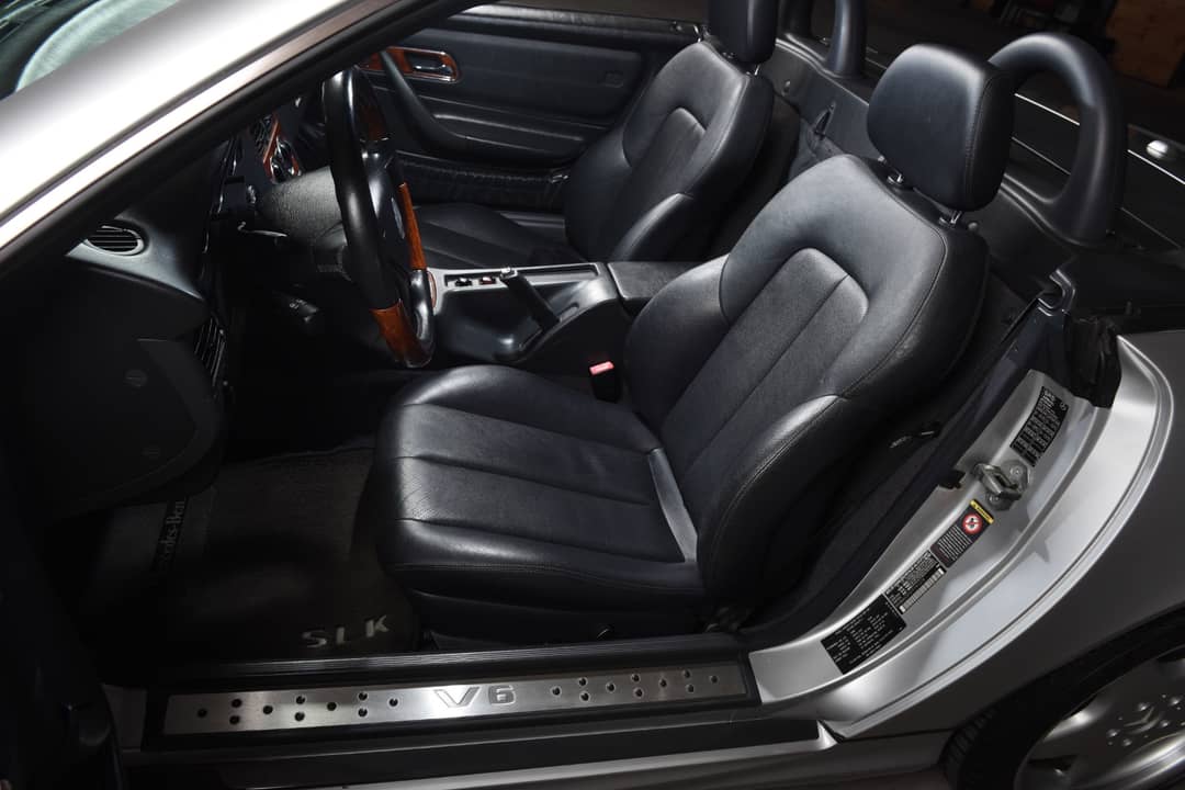 2001 Mercedes-Benz SLK 320 — photo 6
