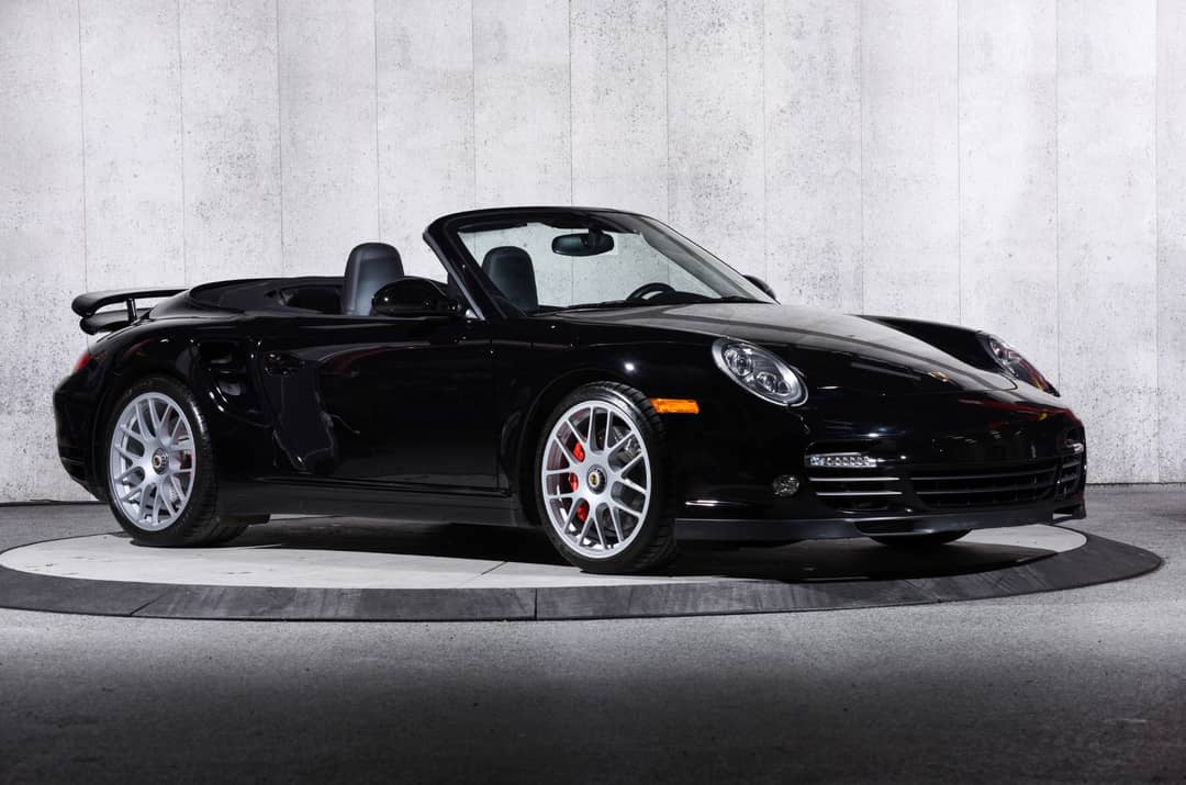 2010 Porsche 911 Turbo — photo 2