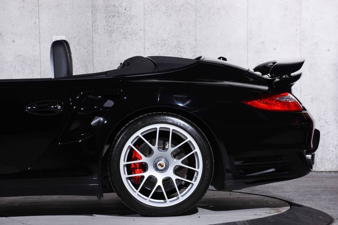2010 Porsche 911 Turbo — photo 13