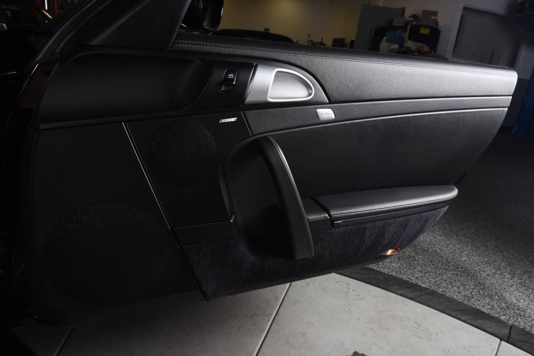 2010 Porsche 911 Turbo — photo 27