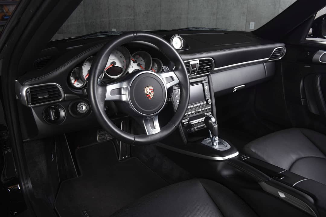 2010 Porsche 911 Turbo — photo 4