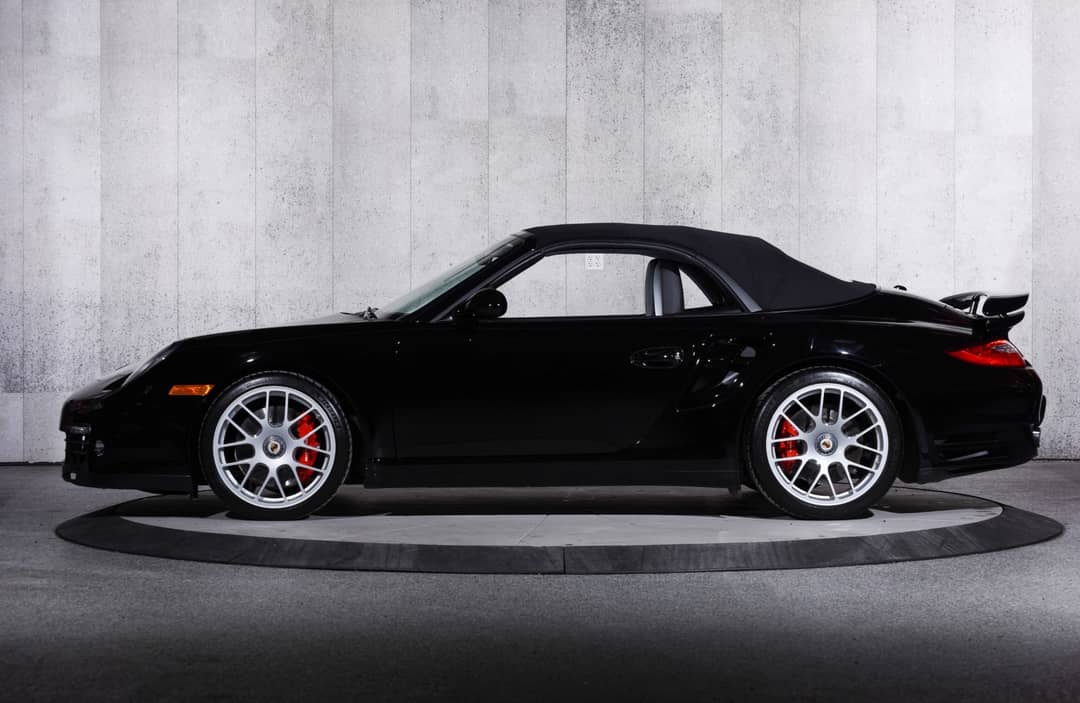 2010 Porsche 911 Turbo — photo 34