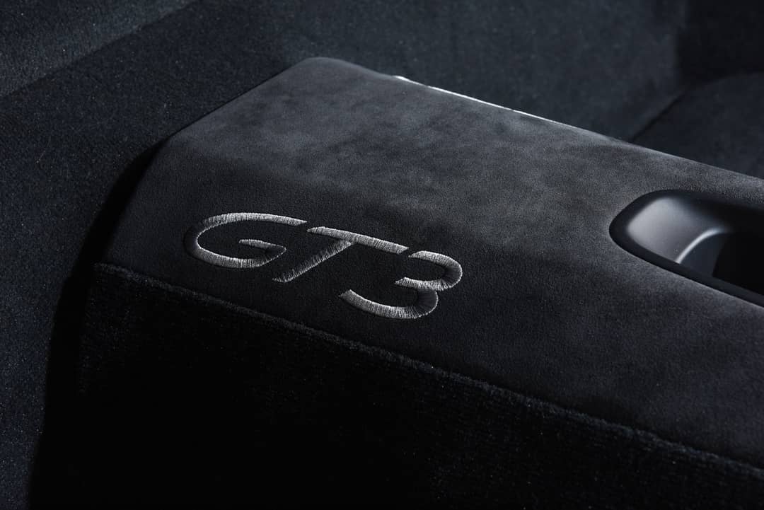 2015 Porsche 911 GT3 — photo 20