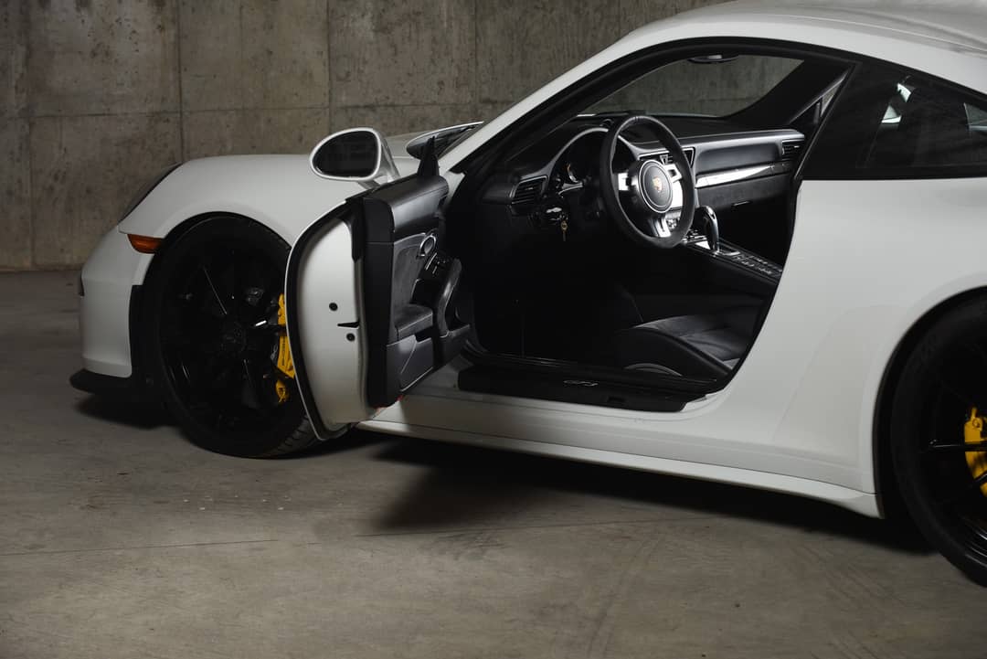 2015 Porsche 911 GT3 — photo 35