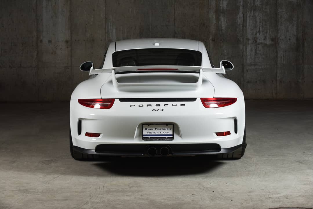 2015 Porsche 911 GT3 — photo 42