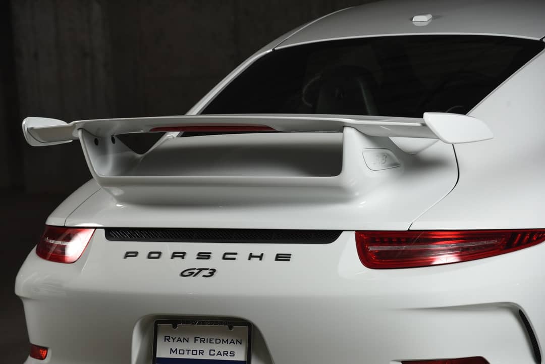 2015 Porsche 911 GT3 — photo 43