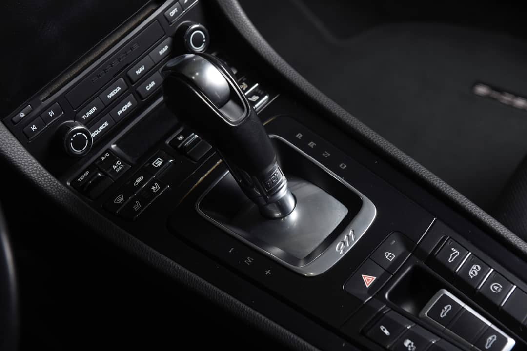 2019 Porsche 911 Targa 4 GTS — photo 18