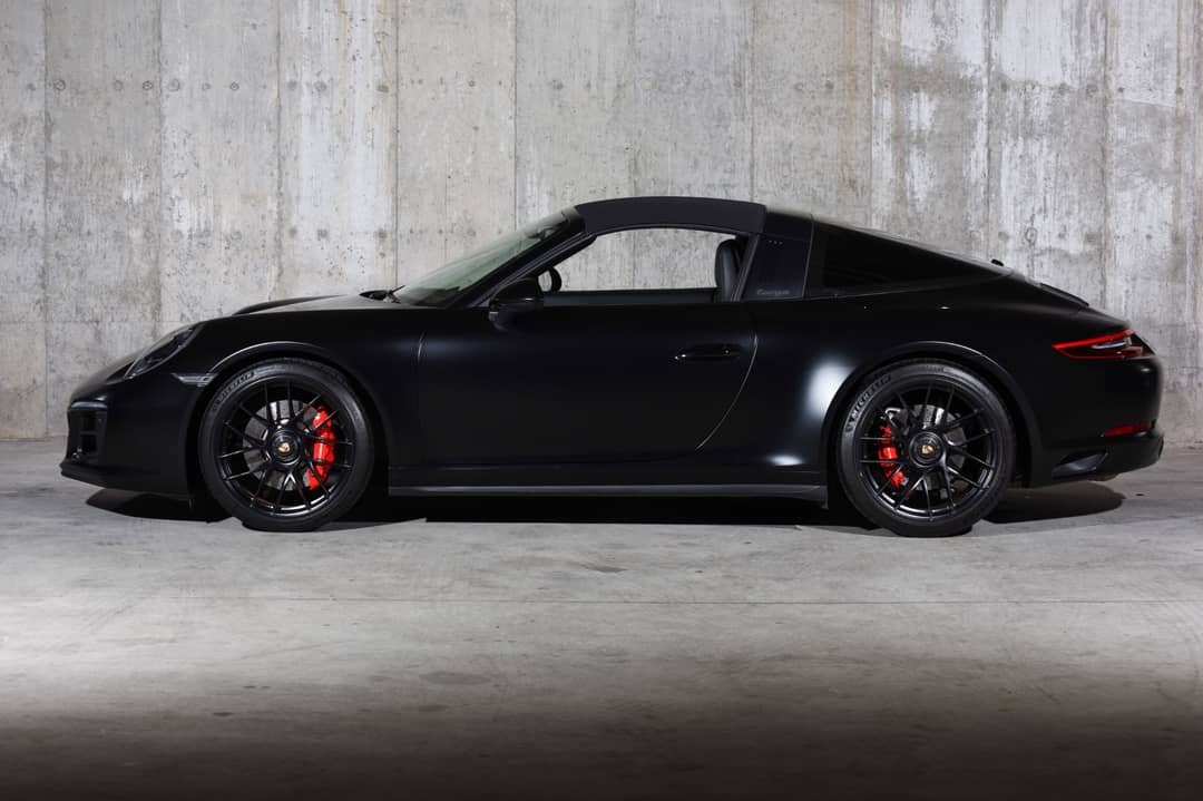 2019 Porsche 911 Targa 4 GTS — photo 33