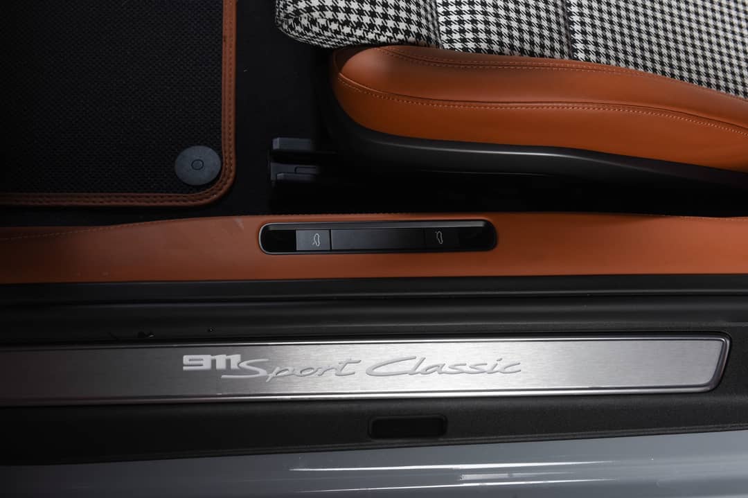 2023 Porsche 911 Sport Classic — photo 25