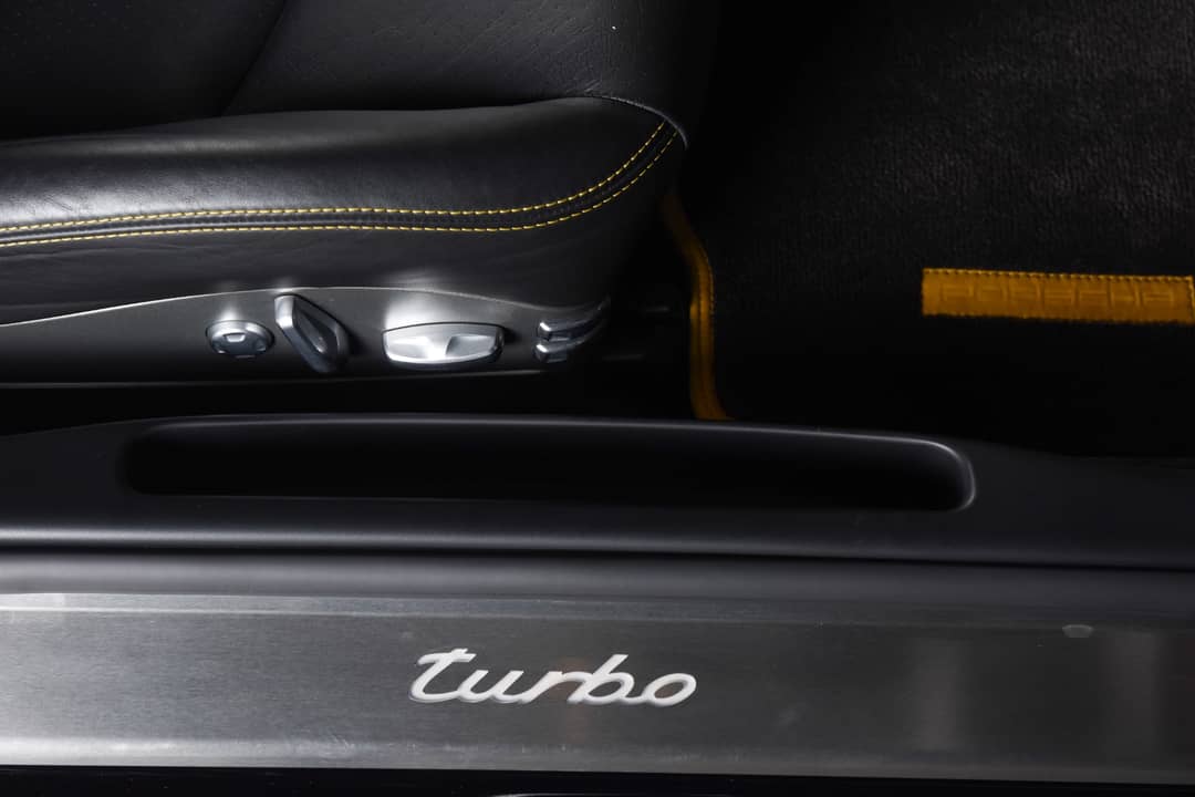 2009 Porsche 911 Turbo — photo 35