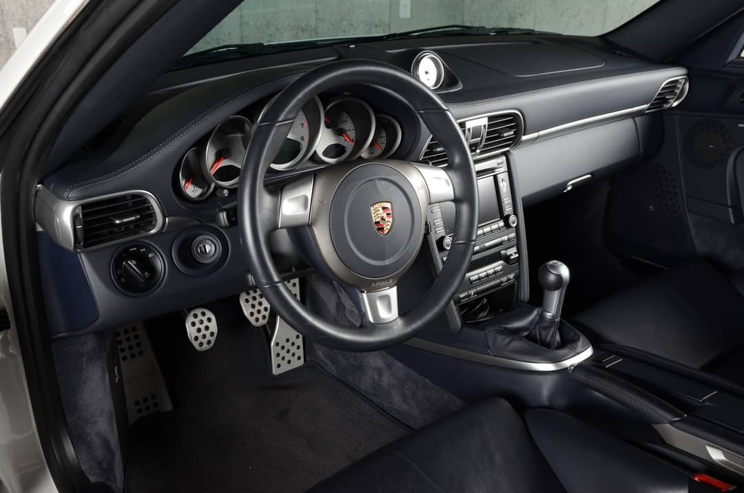 2009 Porsche 911 Turbo — photo 23