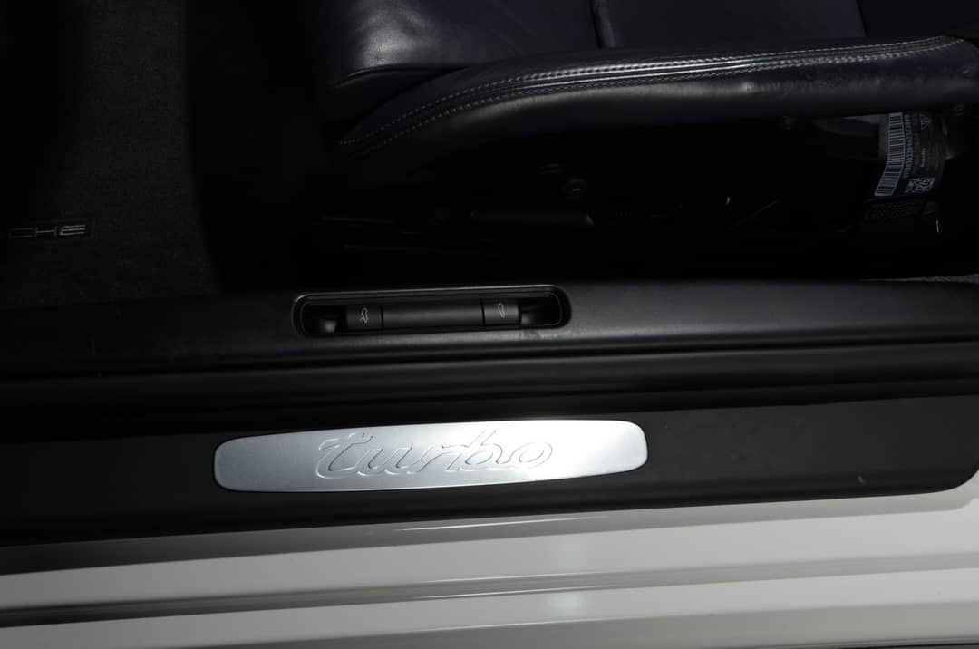 2009 Porsche 911 Turbo — photo 25