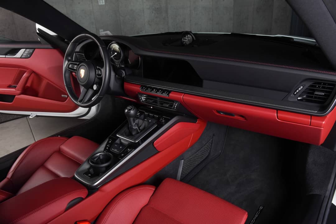 2024 Porsche 911 Carrera S — photo 11