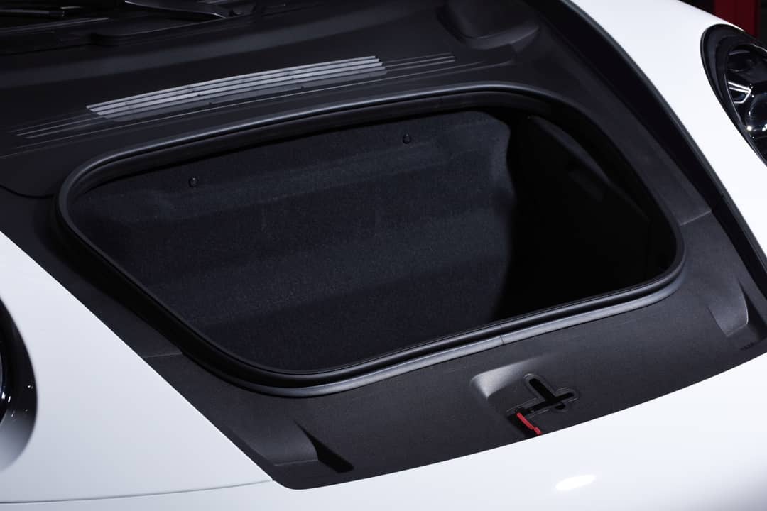 2024 Porsche 911 Carrera S — photo 28