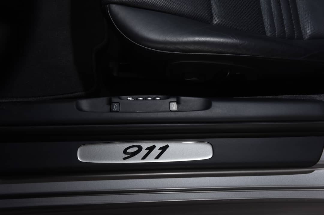 2004 Porsche 911 Carrera 40th Anniversary Edition — photo 23