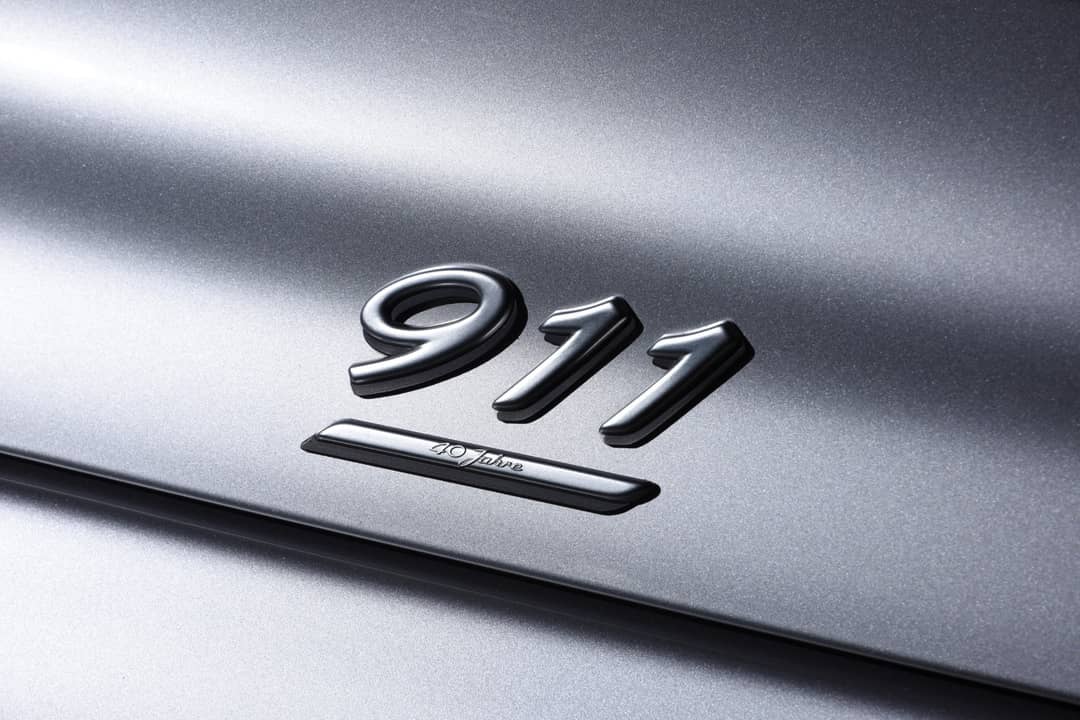 2004 Porsche 911 Carrera 40th Anniversary Edition — photo 4