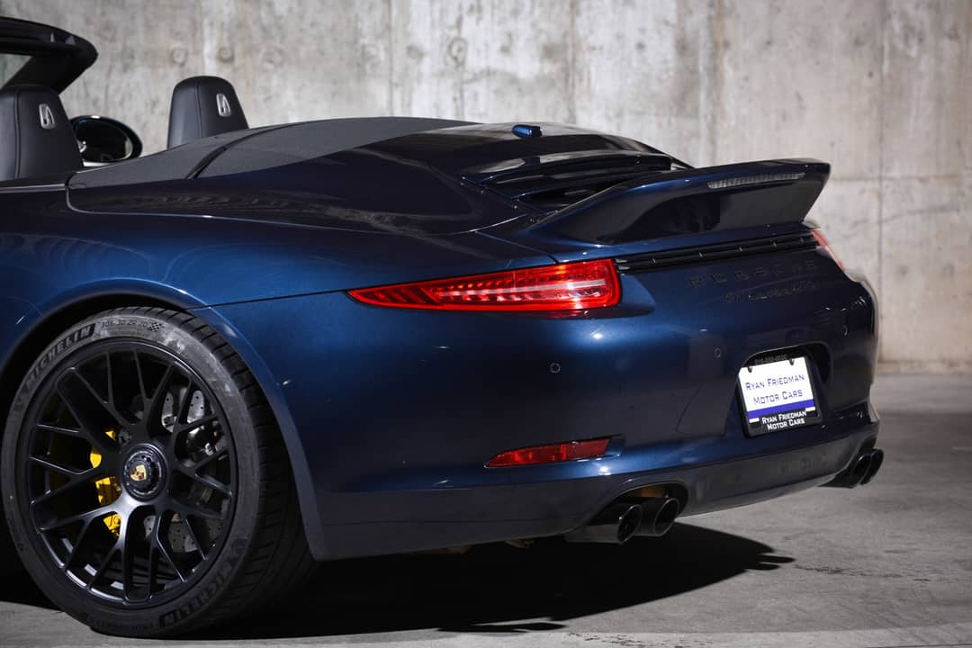2016 Porsche 911 Carrera GTS — photo 13