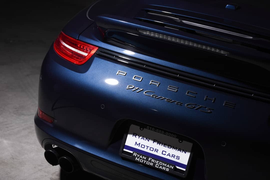 2016 Porsche 911 Carrera GTS — photo 23