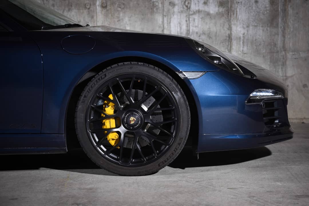 2016 Porsche 911 Carrera GTS — photo 9