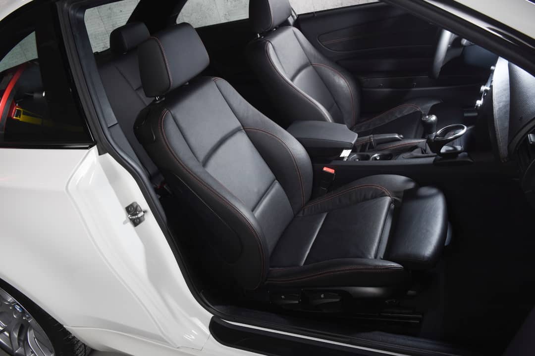 2011 BMW 1 Series M — photo 14