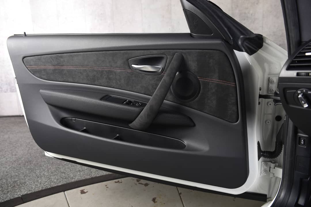 2011 BMW 1 Series M — photo 22
