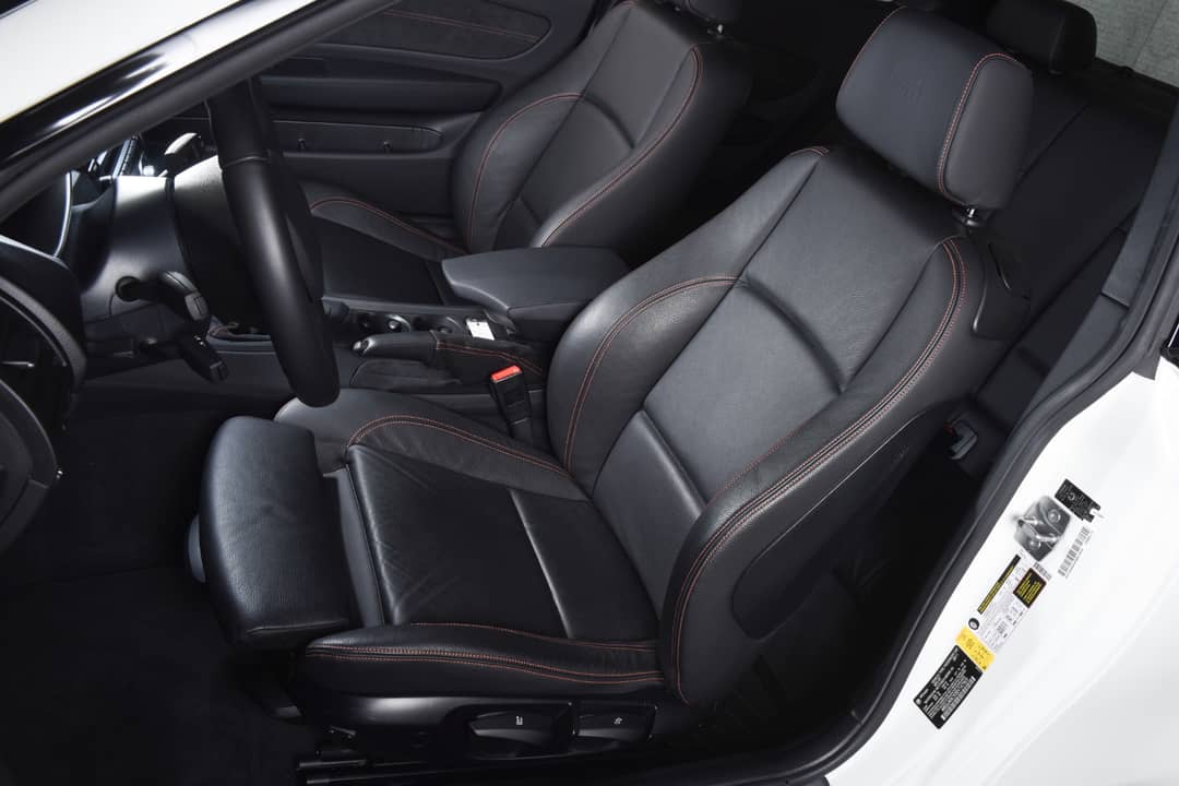 2011 BMW 1 Series M — photo 5