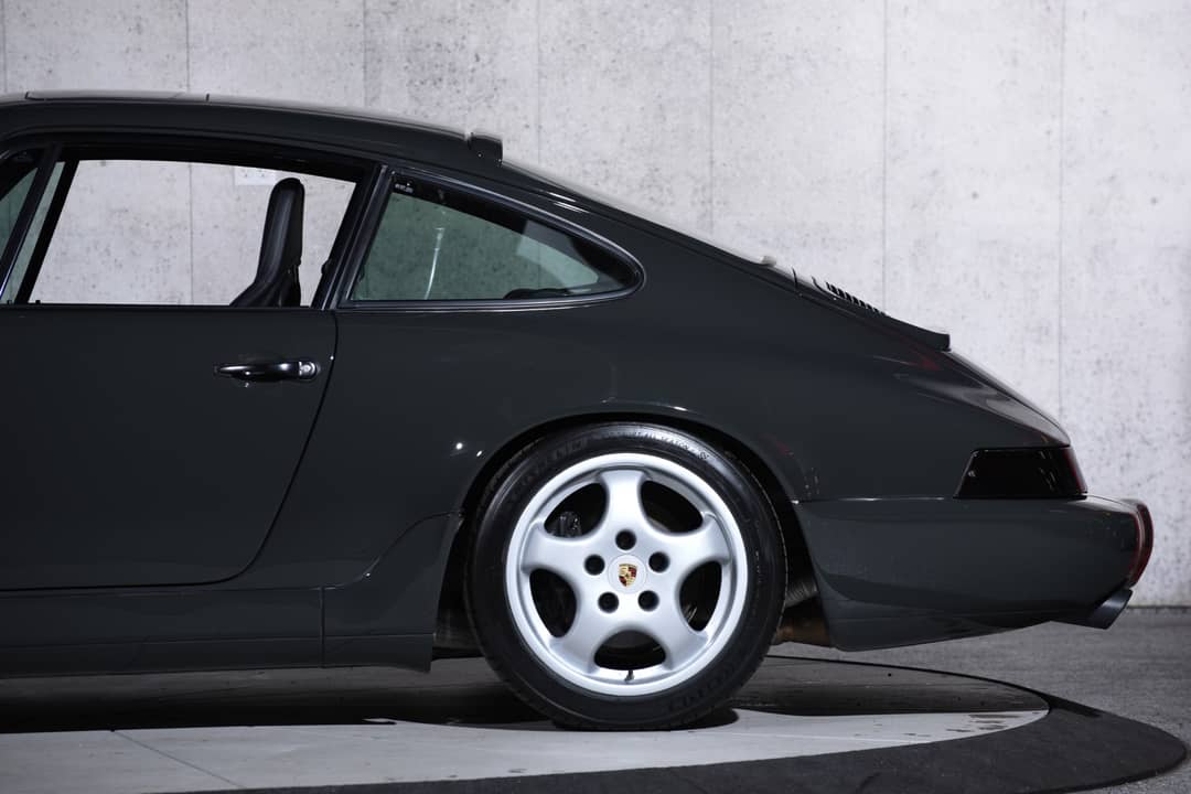 1992 Porsche 911 Carrera 2 — photo 26