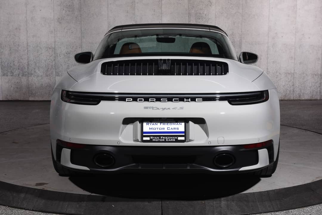2024 Porsche 911 Targa 4S — photo 13