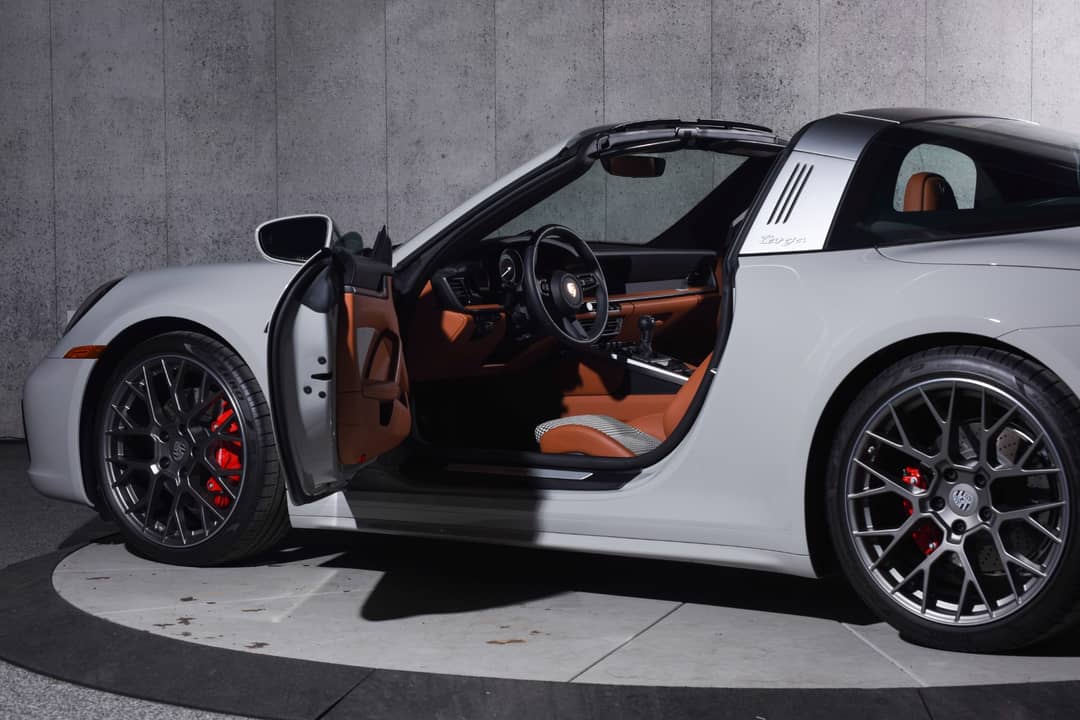 2024 Porsche 911 Targa 4S — photo 15
