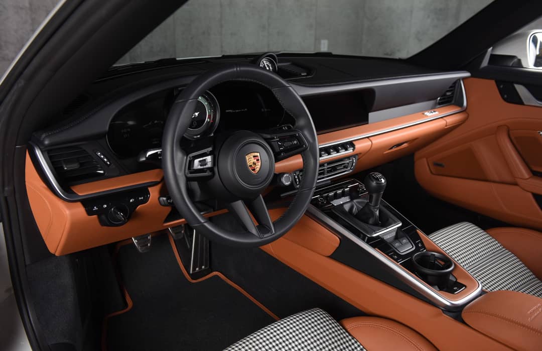 2024 Porsche 911 Targa 4S — photo 4