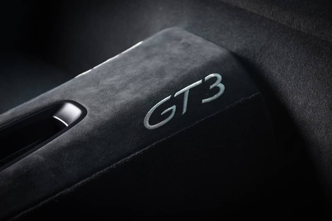 2018 Porsche 911 GT3 — photo 46