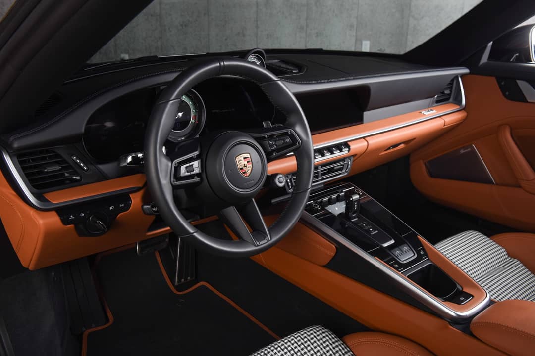 2024 Porsche 911 Targa 4S — photo 5