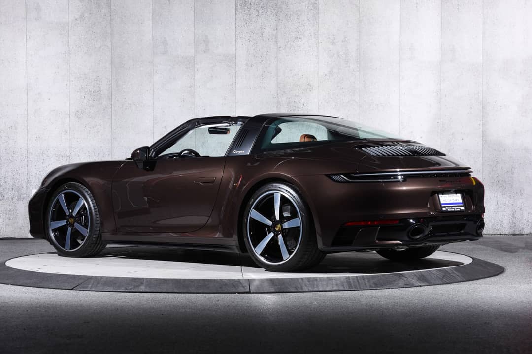 2024 Porsche 911 Targa 4S — photo 9