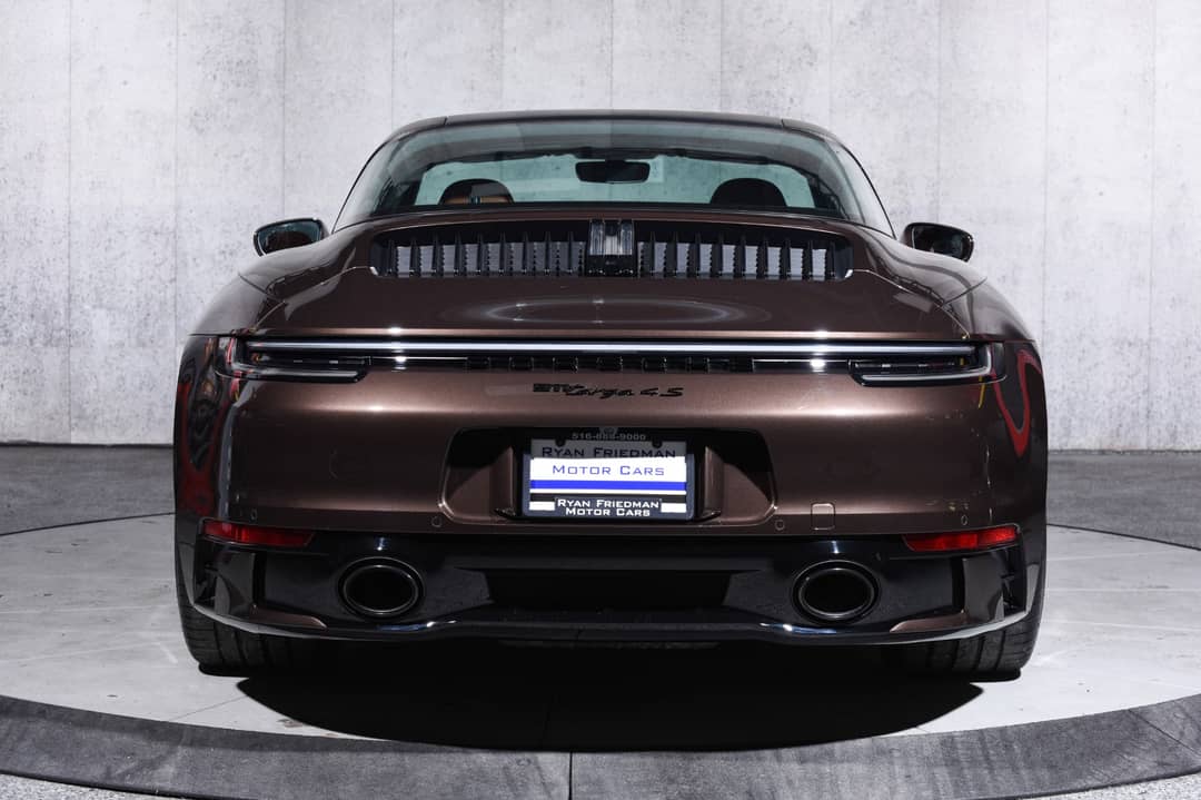 2024 Porsche 911 Targa 4S — photo 10
